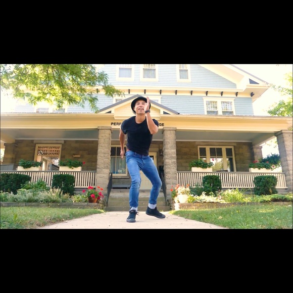 Meet your Posher, Jason - Picture 1 of 1